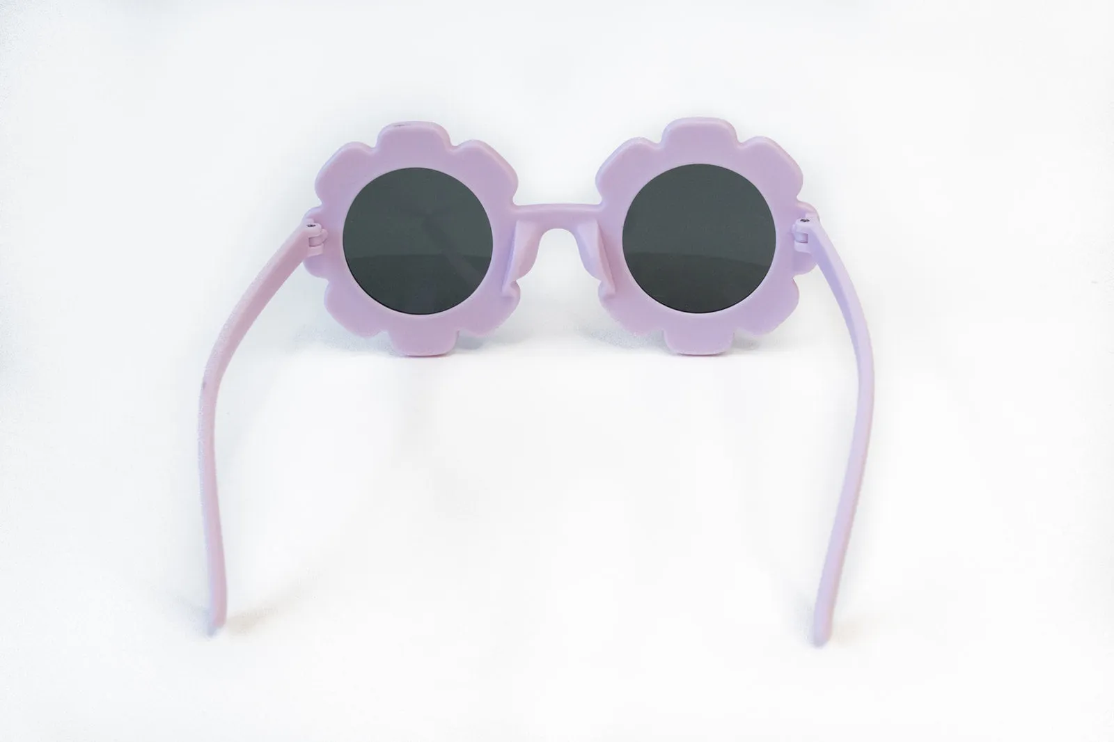 Babeehive Goods Toddler & Kid Daisy Sunglasses - Lavender