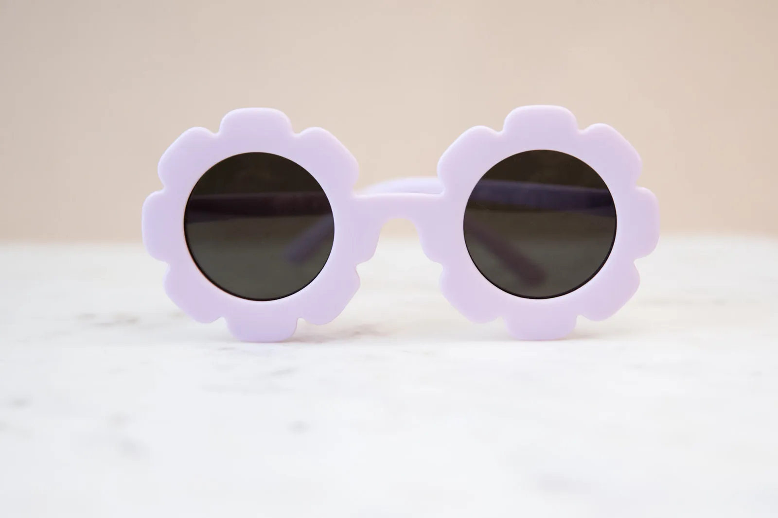 Babeehive Goods Toddler & Kid Daisy Sunglasses - Lavender