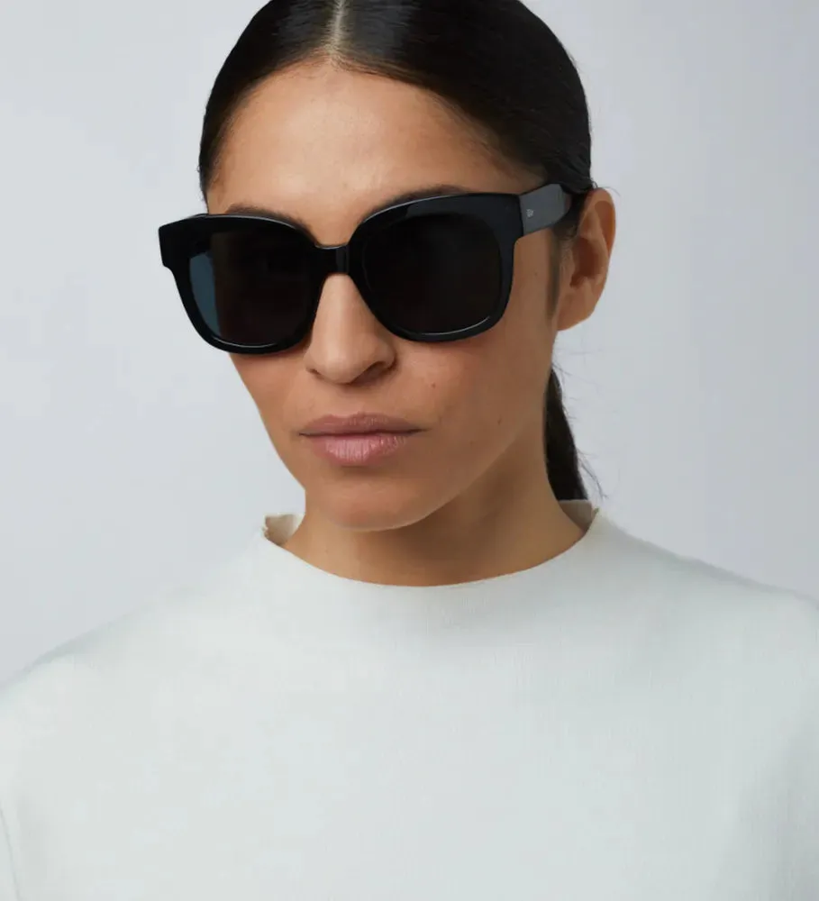 Chloe Black Sunglasses