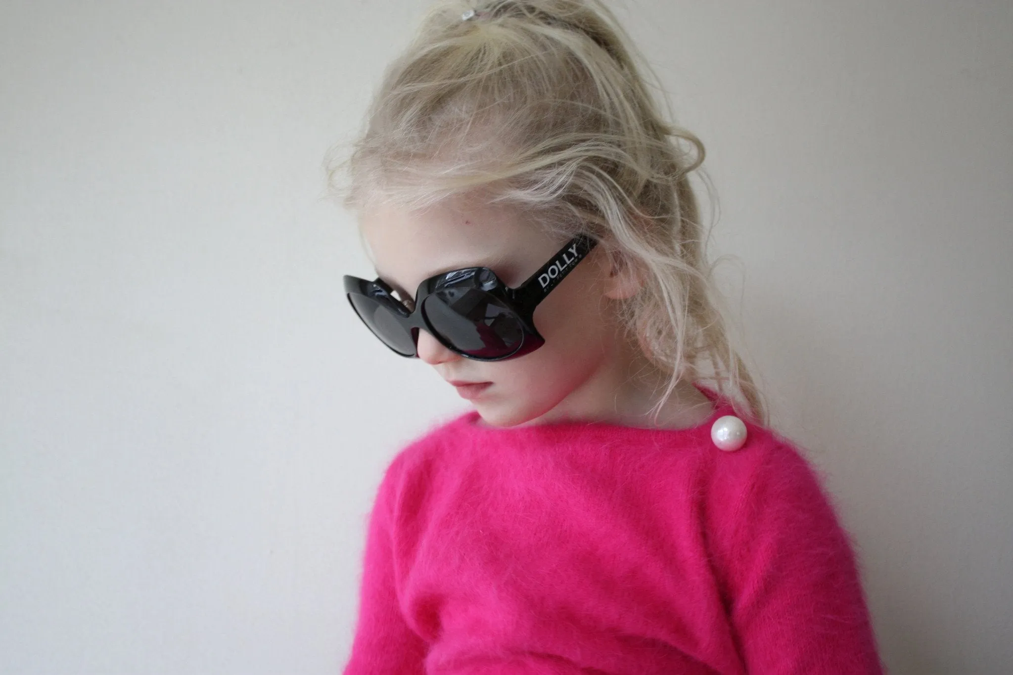 DOLLY by Le Petit Tom ® Retro SUNGLASSES black