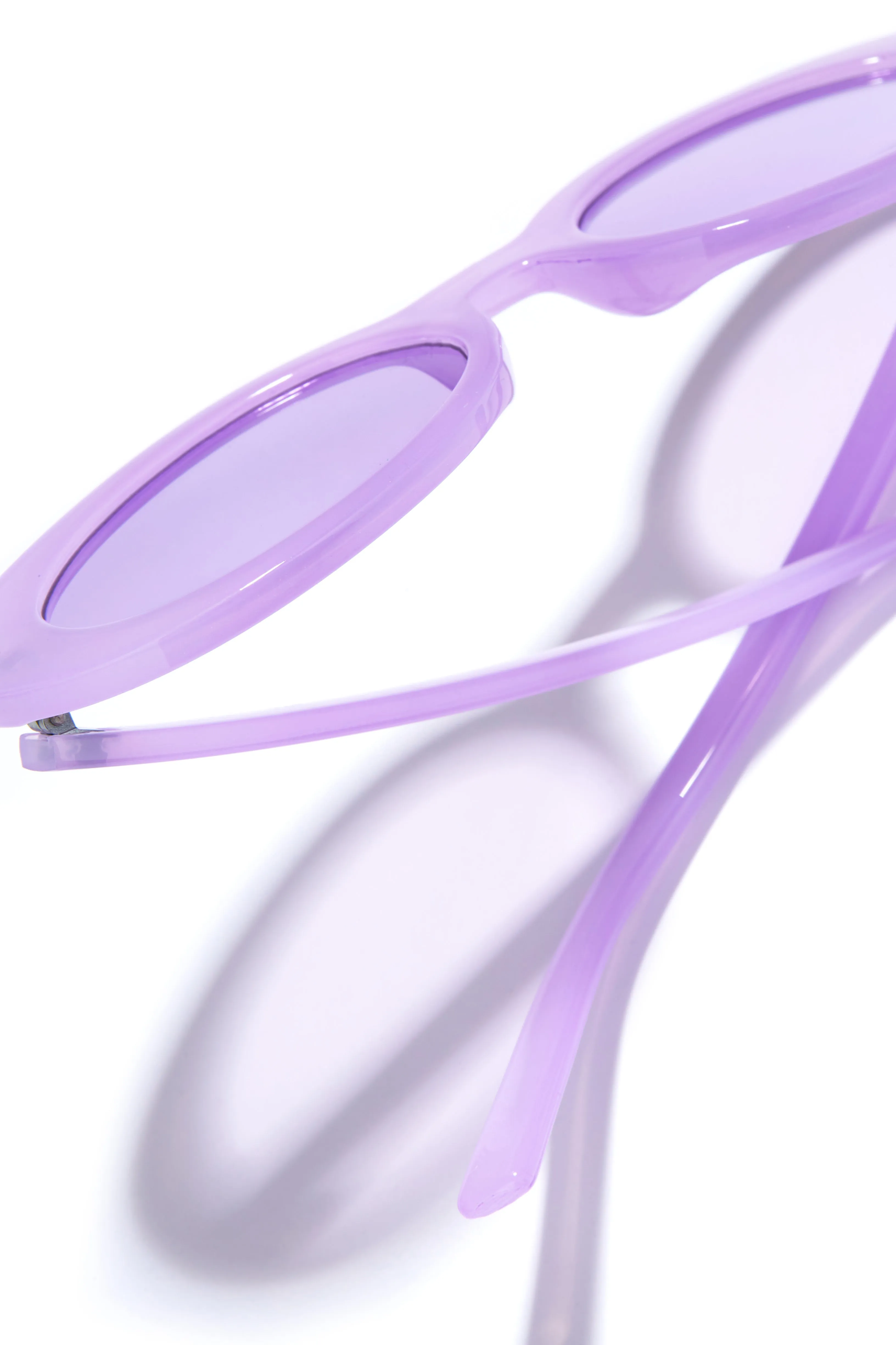 Elena Oval Sunglasses - Purple