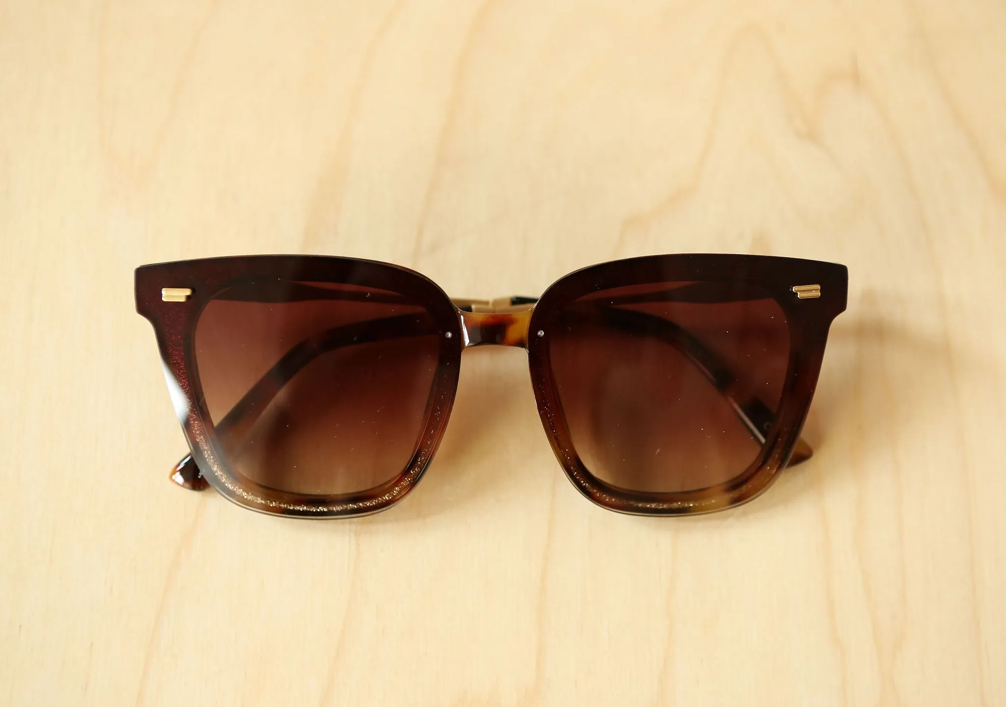 JACKI Sunglasses