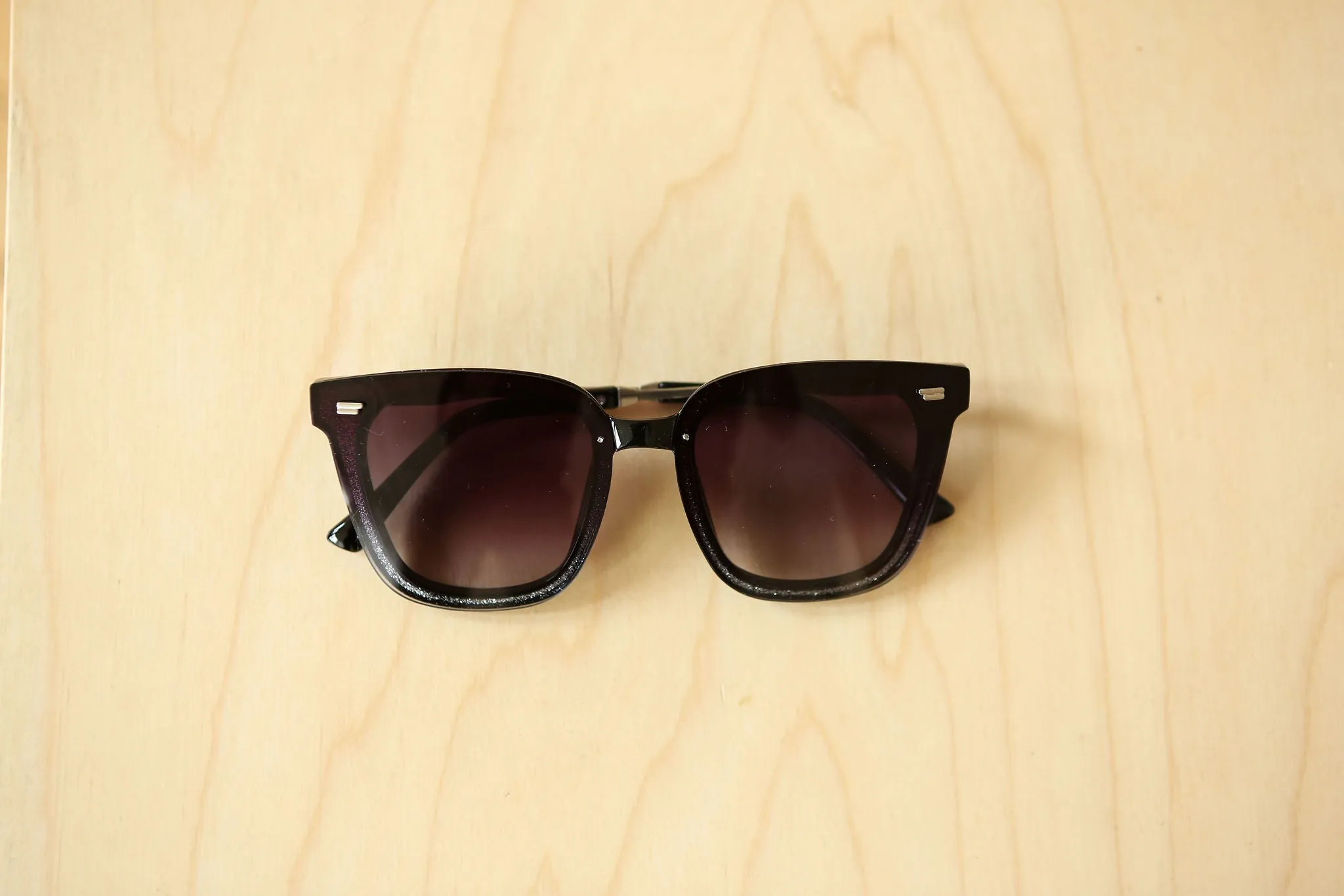 JACKI Sunglasses