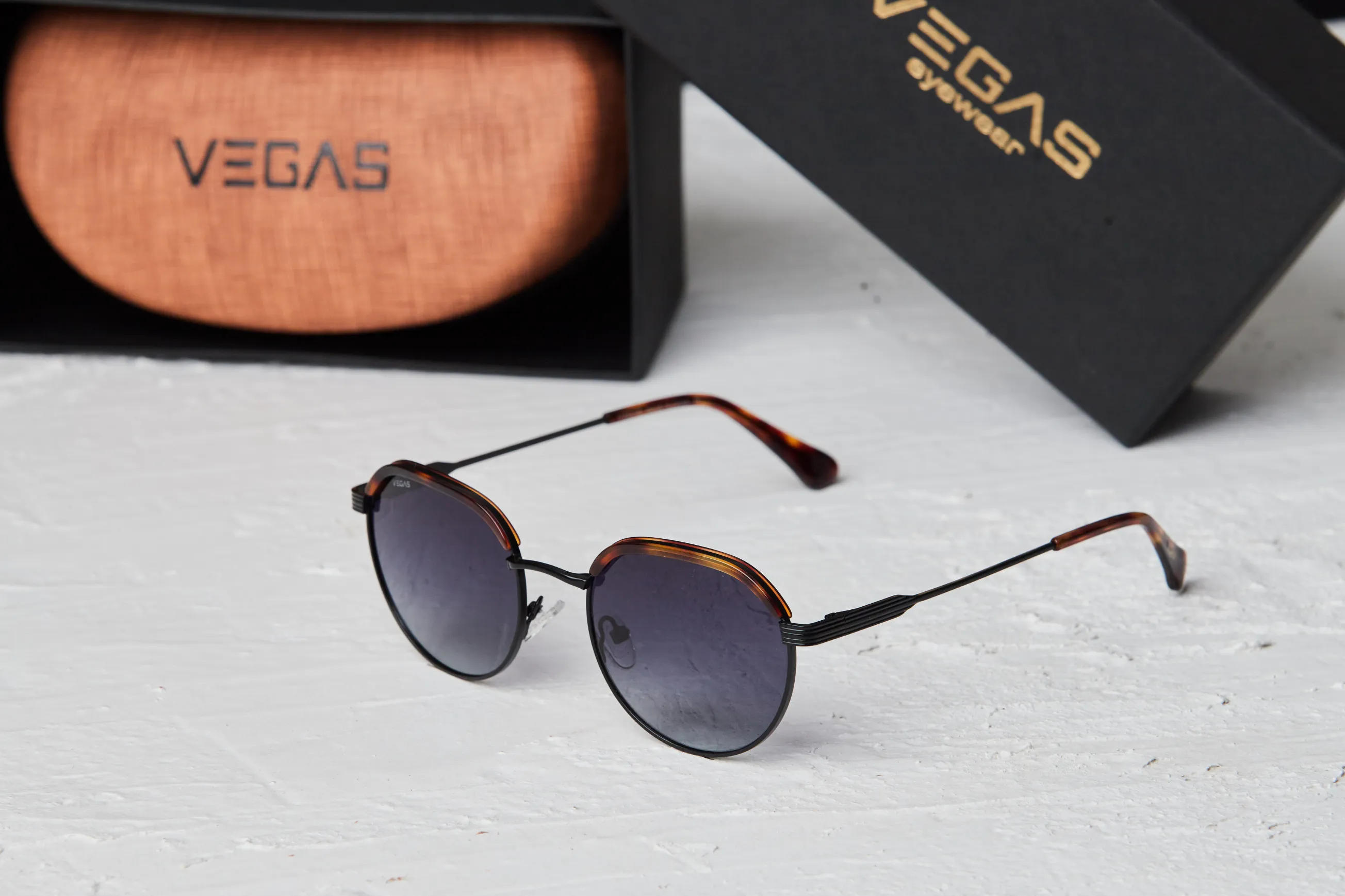 Sunglasses| VEGAS OLD 6657M